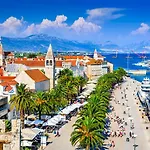 Apartman Luxor Trogir
