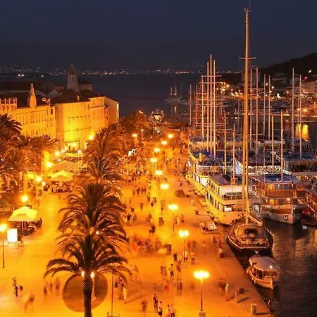 Luxor *